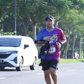 Runner Photo 8045732