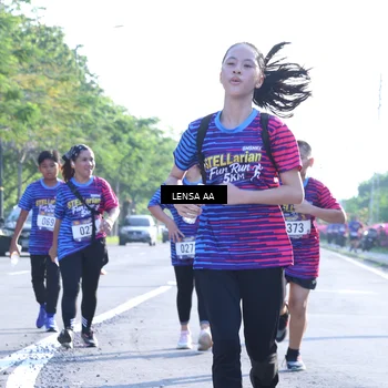 Runner Photo 8045749