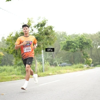 Runner Photo 8045757