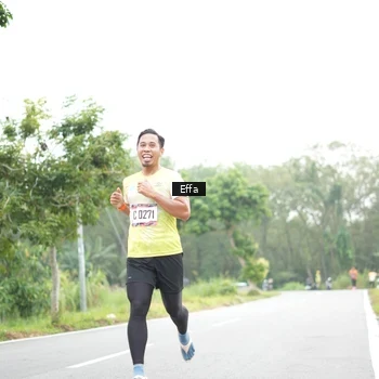 Runner Photo 8045772