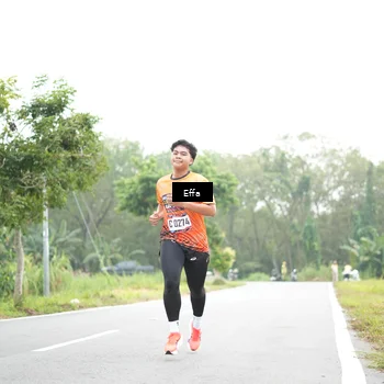 Runner Photo 8045775