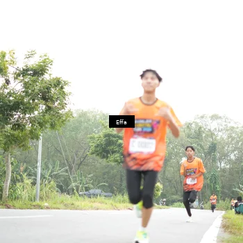 Runner Photo 8045814