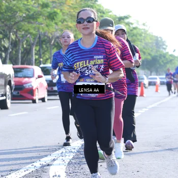 Runner Photo 8045819
