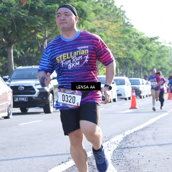 Runner Photo 8045844