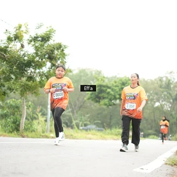 Runner Photo 8045993