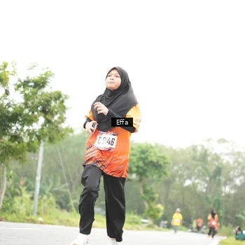 Runner Photo 8046041