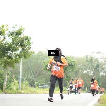 Runner Photo 8046075