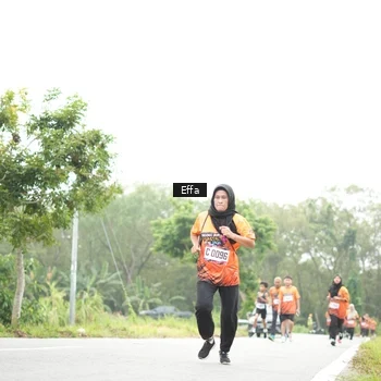 Runner Photo 8046082
