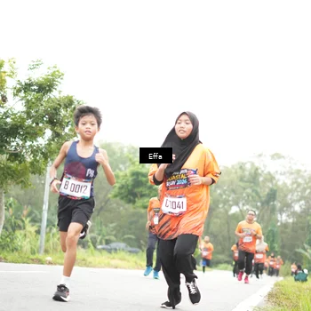Runner Photo 8046092