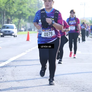 Runner Photo 8046100