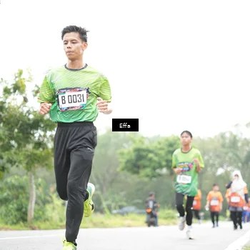 Runner Photo 8046111