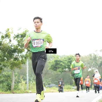Runner Photo 8046114