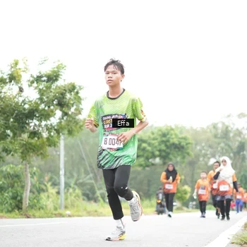 Runner Photo 8046117