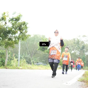 Runner Photo 8046123