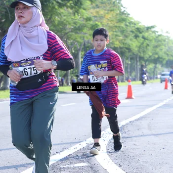 Runner Photo 8046187