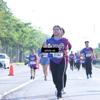Runner Photo 8046194