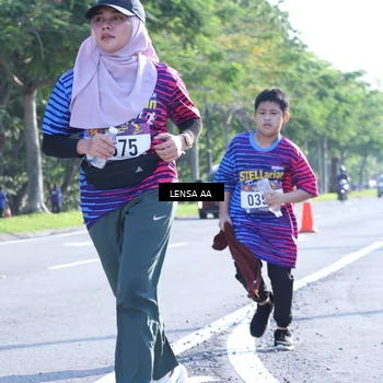Runner Photo 8046198