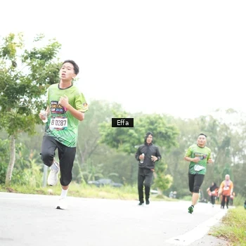Runner Photo 8046217
