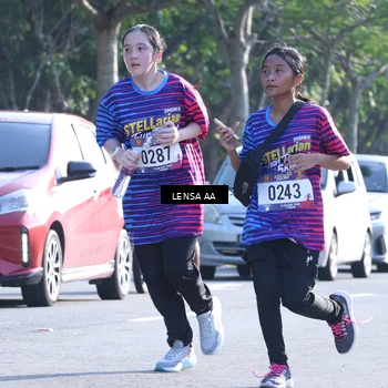 Runner Photo 8046232