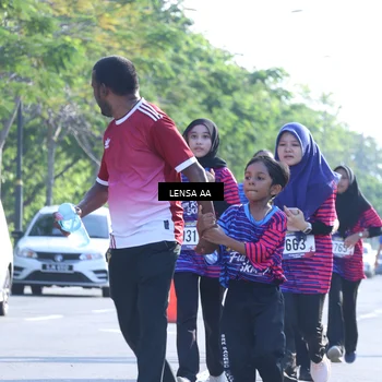 Runner Photo 8046334
