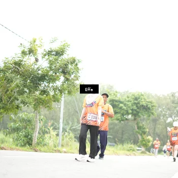Runner Photo 8046342