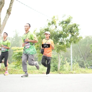 Runner Photo 8046345