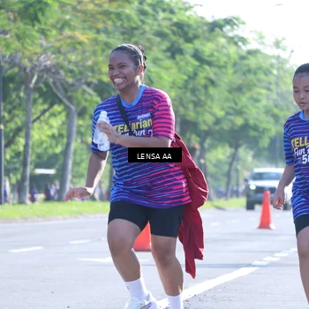 Runner Photo 8046354