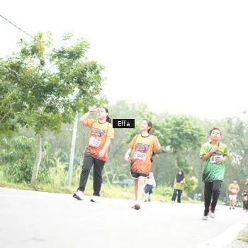 Runner Photo 8046363