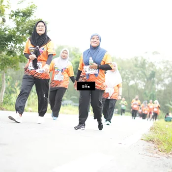 Runner Photo 8046415