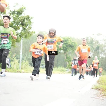 Runner Photo 8046422