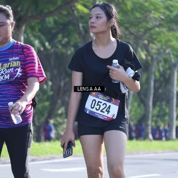 Runner Photo 8046443