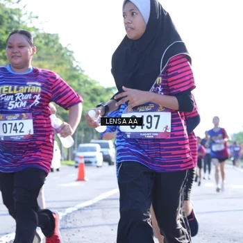 Runner Photo 8046477