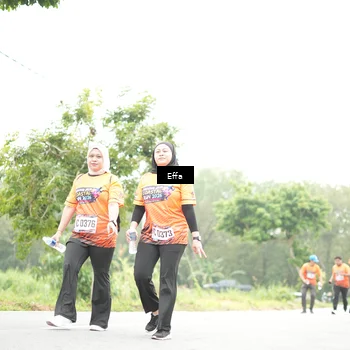 Runner Photo 8046489