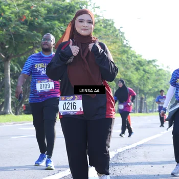 Runner Photo 8046575