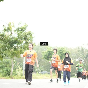Runner Photo 8046595