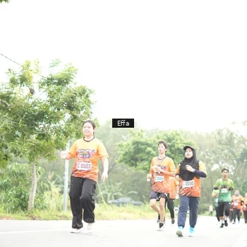Runner Photo 8046598