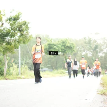 Runner Photo 8046605