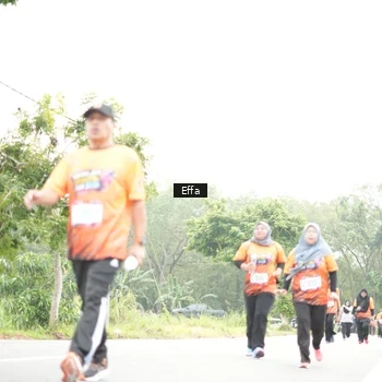 Runner Photo 8046613