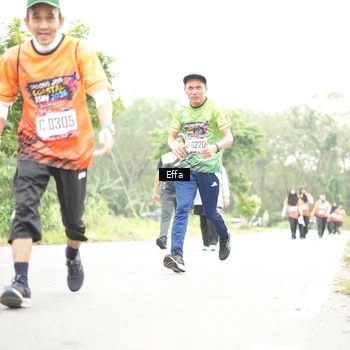 Runner Photo 8046620