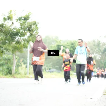 Runner Photo 8046633
