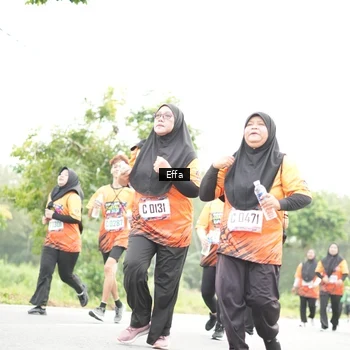 Runner Photo 8046665