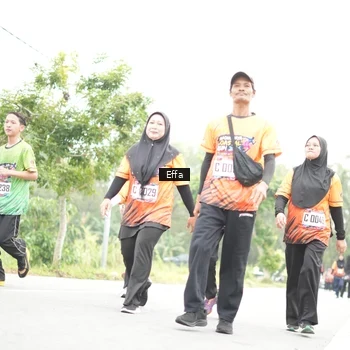 Runner Photo 8046672