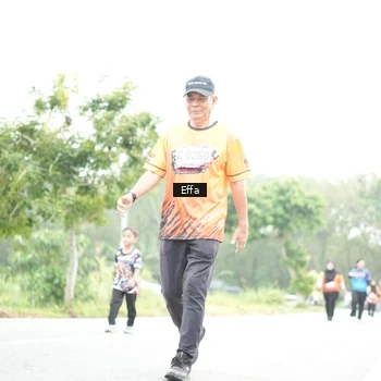 Runner Photo 8046722
