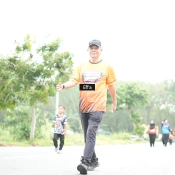 Runner Photo 8046723