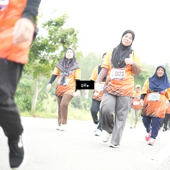 Runner Photo 8046741