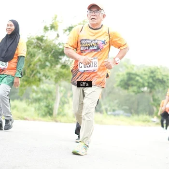 Runner Photo 8046747