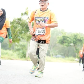 Runner Photo 8046757