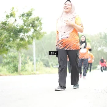 Runner Photo 8046759