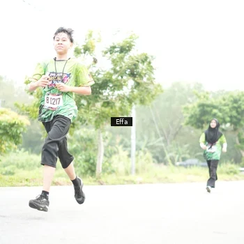 Runner Photo 8046771