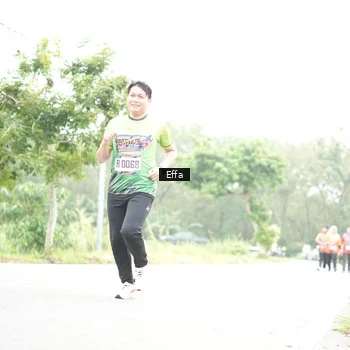 Runner Photo 8046785